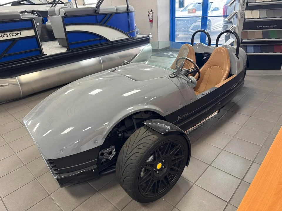 2022 Vanderhall Venice - Image 7 of 7