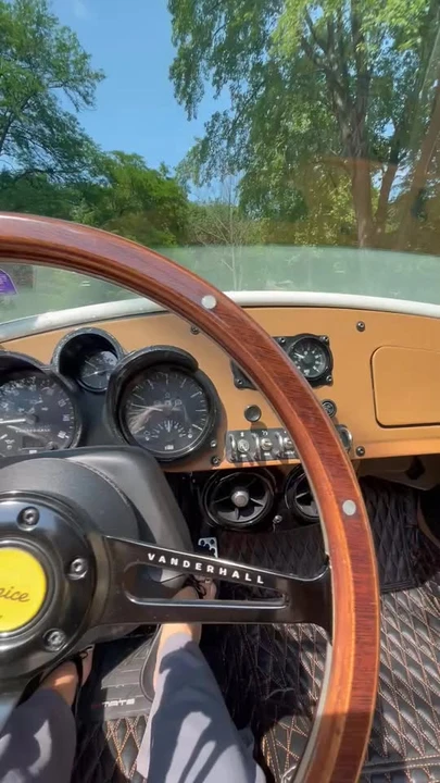 2022 Vanderhall Venice - Image 6 of 6