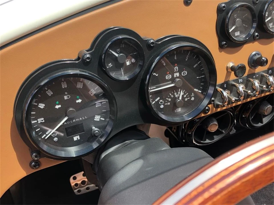 2022 Vanderhall Venice - Image 16 of 21