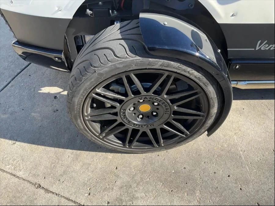 2022 Vanderhall Venice - Image 7 of 17