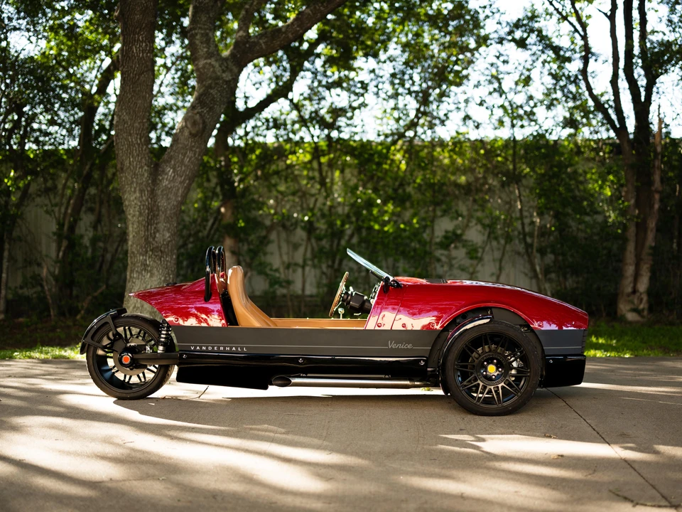 2022 Vanderhall Venice - Image 17 of 31