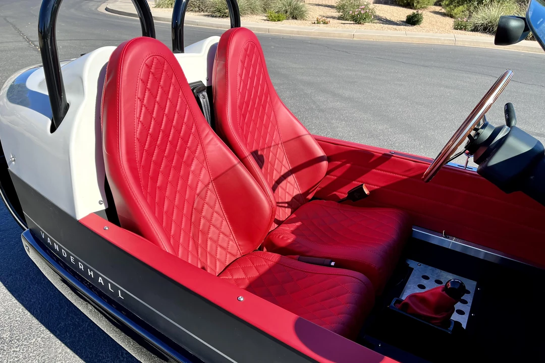 2022 Vanderhall Venice - Image 23 of 31