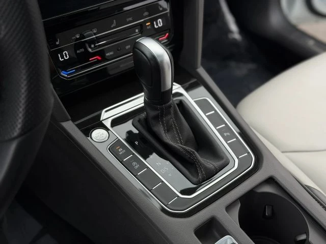 2022 Volkswagen Arteon - Image 22 of 29