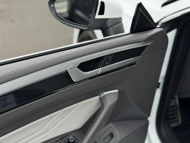 2022 Volkswagen Arteon - Image 17 of 29