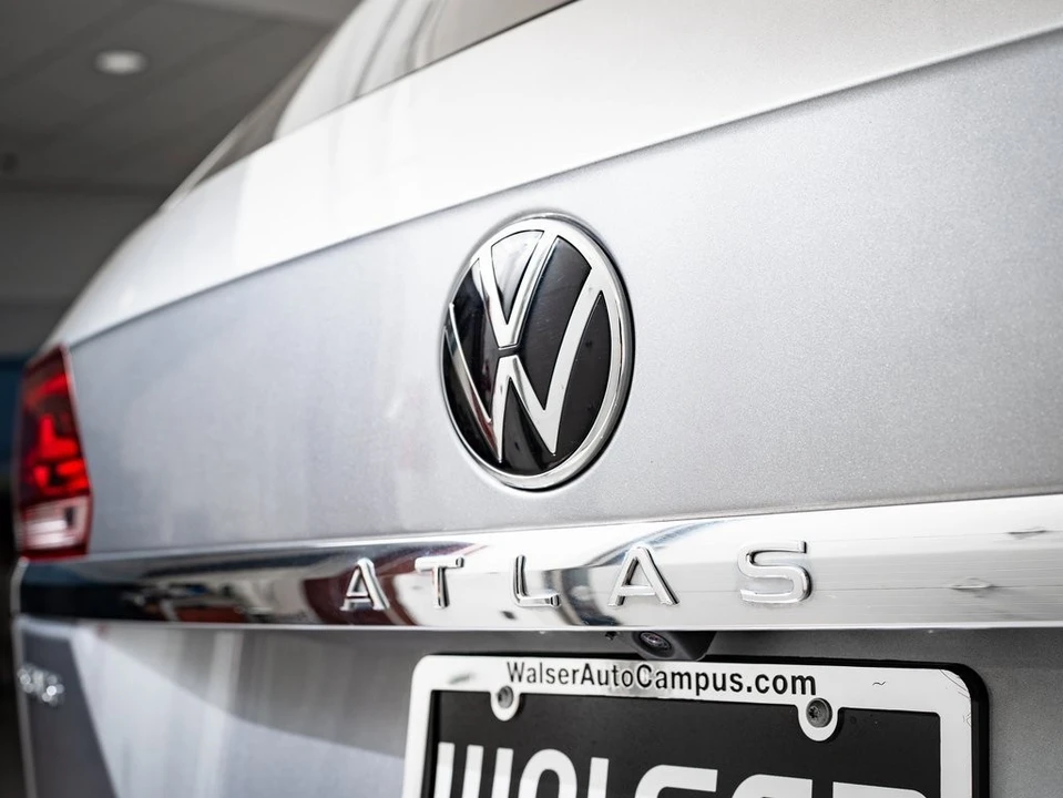 2022 Volkswagen Atlas - Image 9 of 21