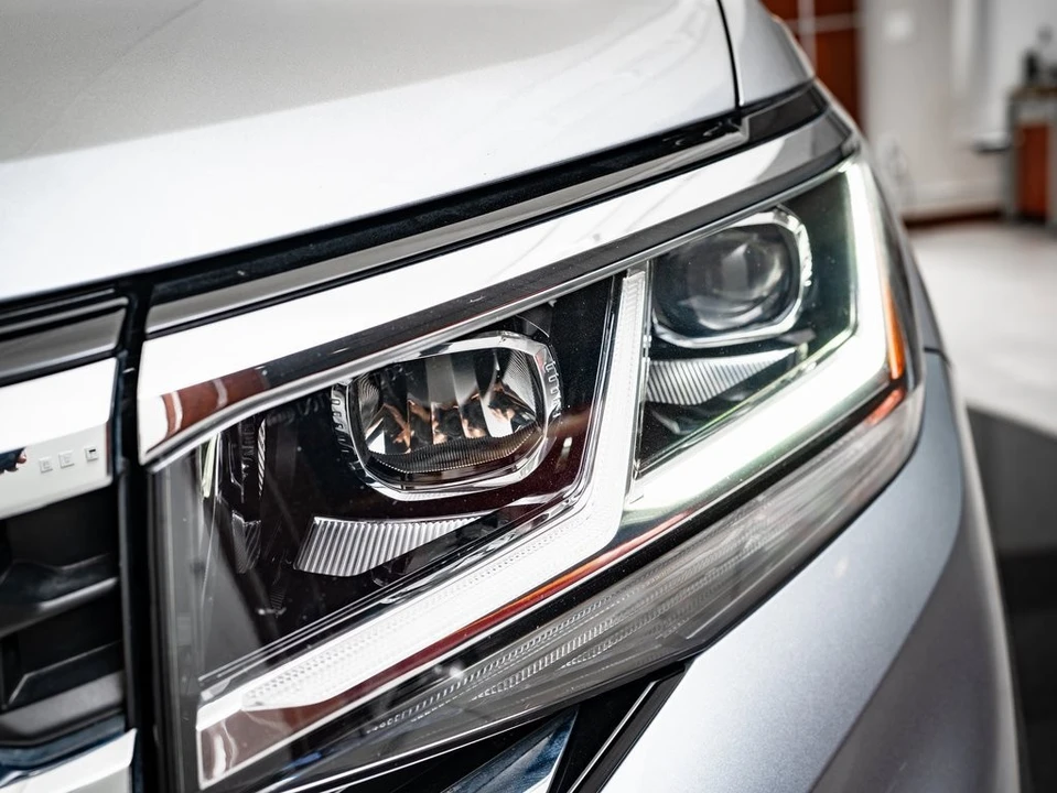 2022 Volkswagen Atlas - Image 14 of 21