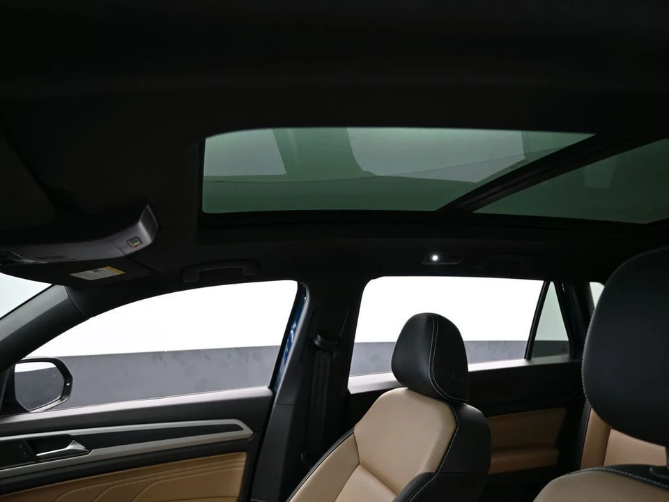 2022 Volkswagen Atlas - Image 11 of 12
