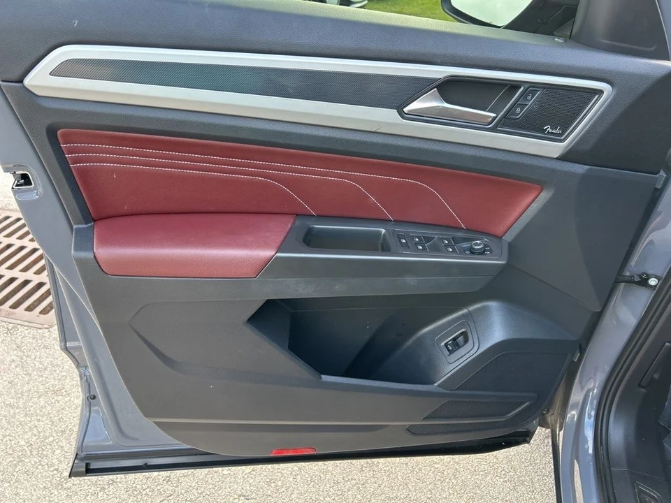 2022 Volkswagen Atlas - Image 11 of 12