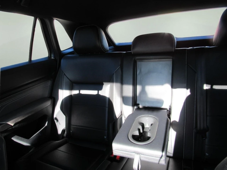 2022 Volkswagen Atlas - Image 8 of 12
