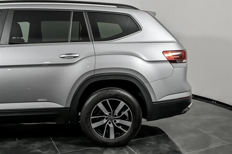2022 Volkswagen Atlas - Image 8 of 21