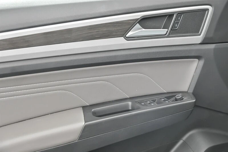 2022 Volkswagen Atlas - Image 17 of 21