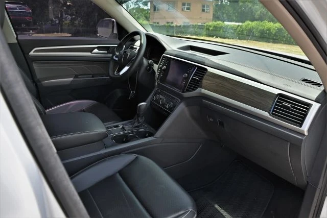 2022 Volkswagen Atlas - Image 11 of 16