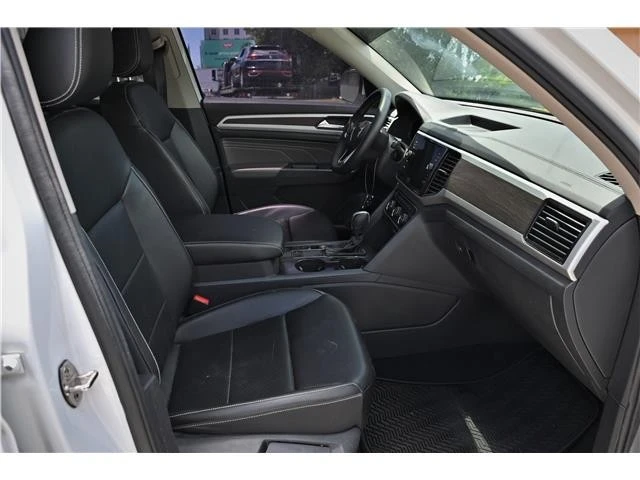 2022 Volkswagen Atlas - Image 10 of 16