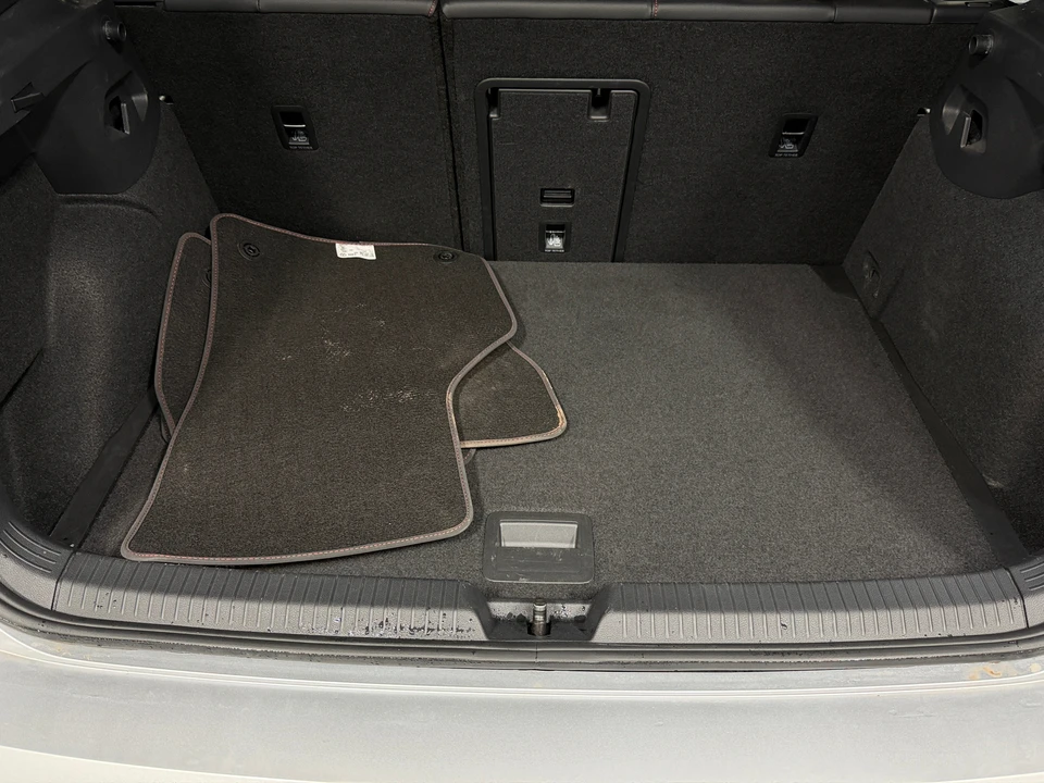 2022 Volkswagen GTI Mk8 - Image 9 of 21
