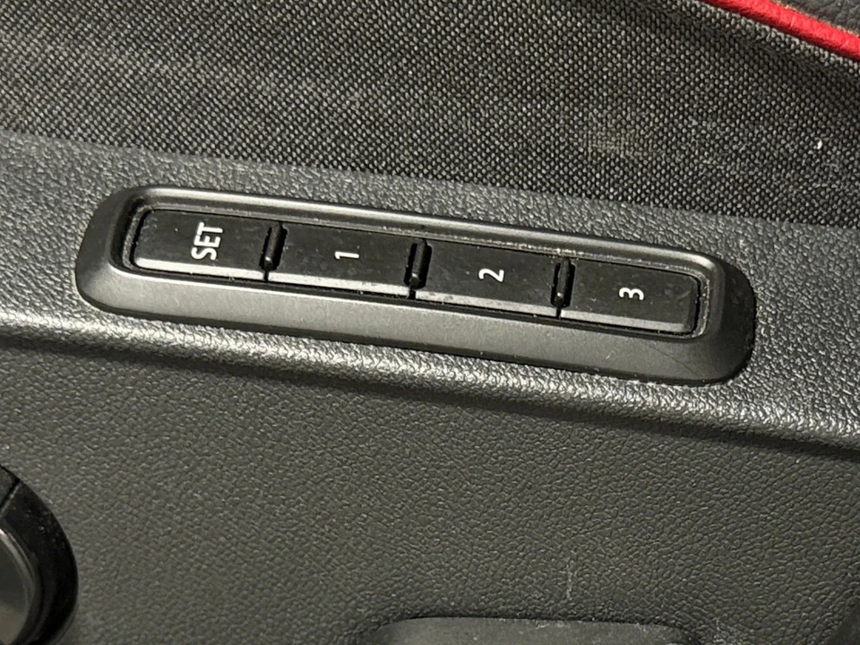 2022 Volkswagen GTI Mk8 - Image 12 of 21