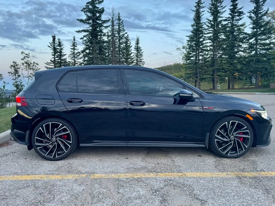 2022 Volkswagen GTI Mk8 - Image 5 of 9