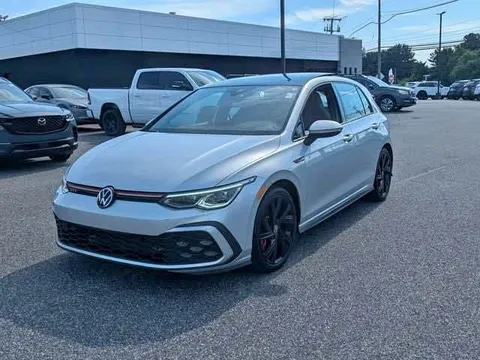 2022 Volkswagen Golf GTI SE