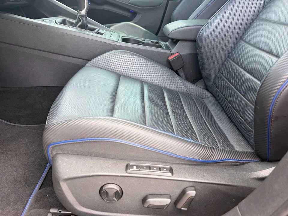 2022 Volkswagen Golf R Mk8 - Image 11 of 20