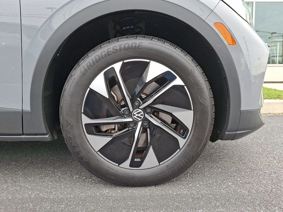 2022 Volkswagen ID.4 - Image 8 of 12