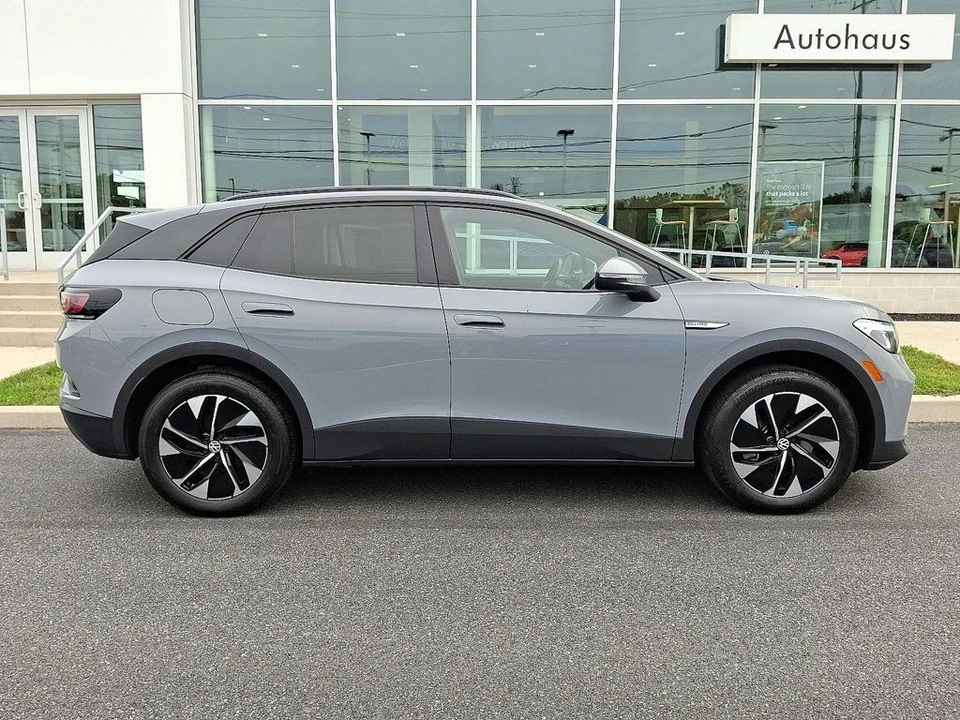 2022 Volkswagen ID.4 - Image 7 of 12