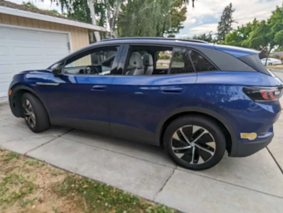 2022 Volkswagen ID.4 - Image 4 of 7