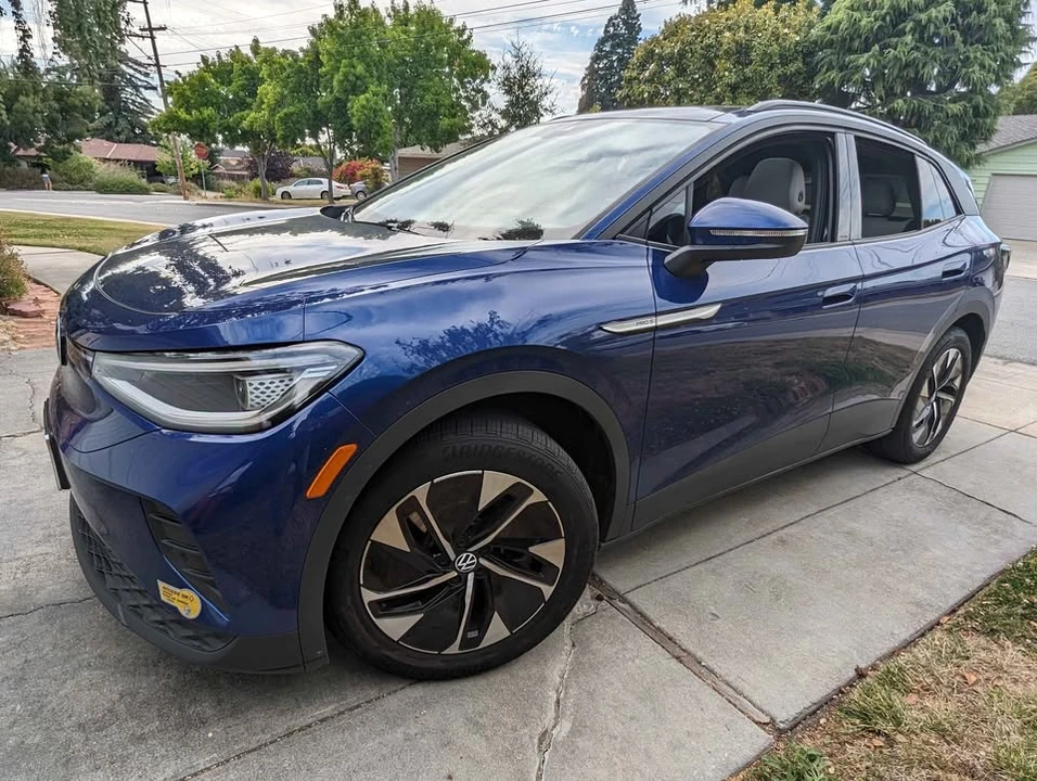 2022 Volkswagen ID.4 - Image 3 of 7