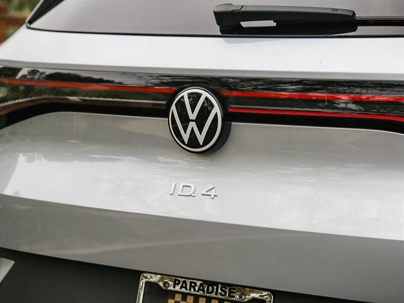 2022 Volkswagen ID.4 - Image 17 of 21