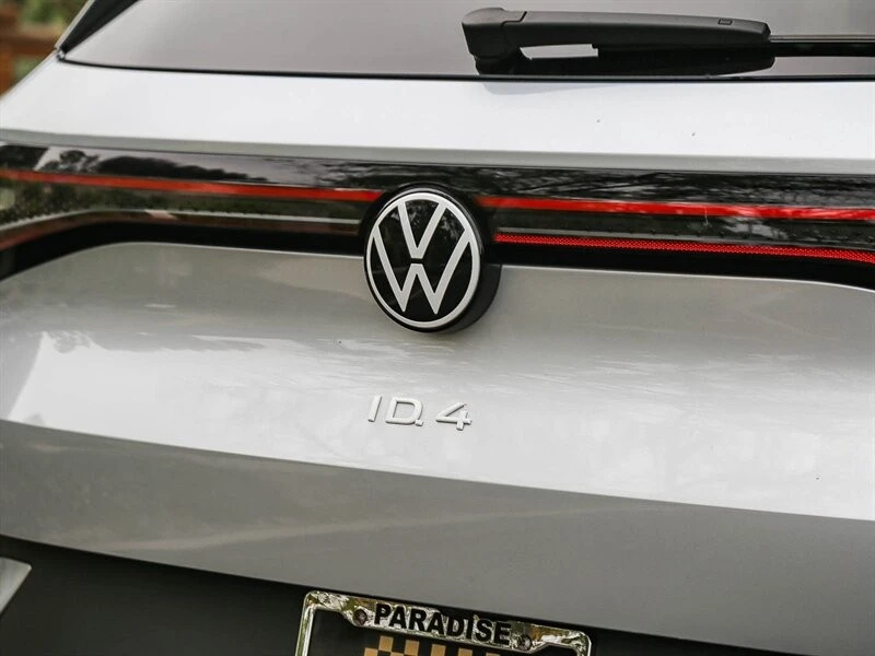 2022 Volkswagen ID.4 - Image 17 of 21