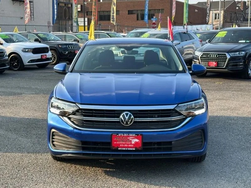 2022 Volkswagen A7 Jetta - Image 2 of 12