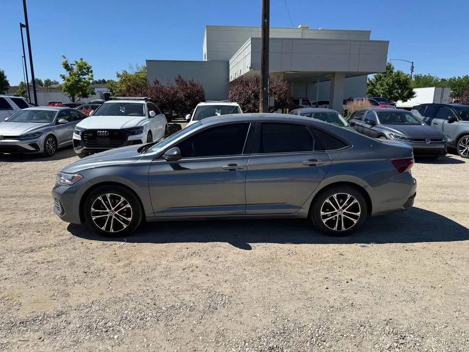 2022 Volkswagen A7 Jetta - Image 4 of 10