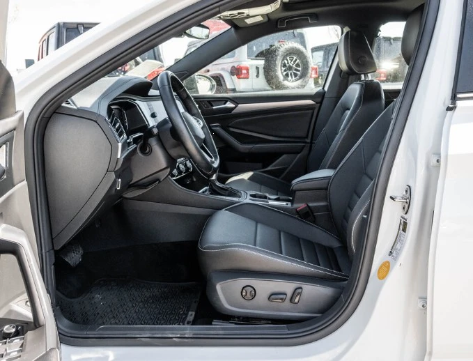 2022 Volkswagen A7 Jetta - Image 3 of 8