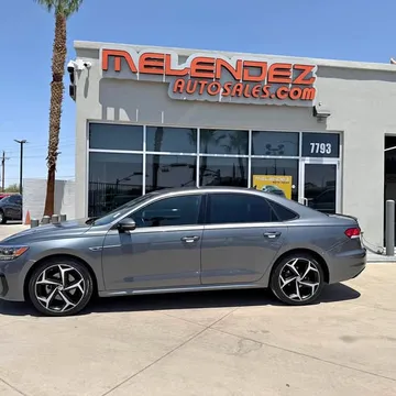 2022 Volkswagen Passat 2.0T R-Line Sedan 4D