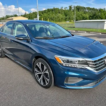 2022 Volkswagen Passat 2.0T SE