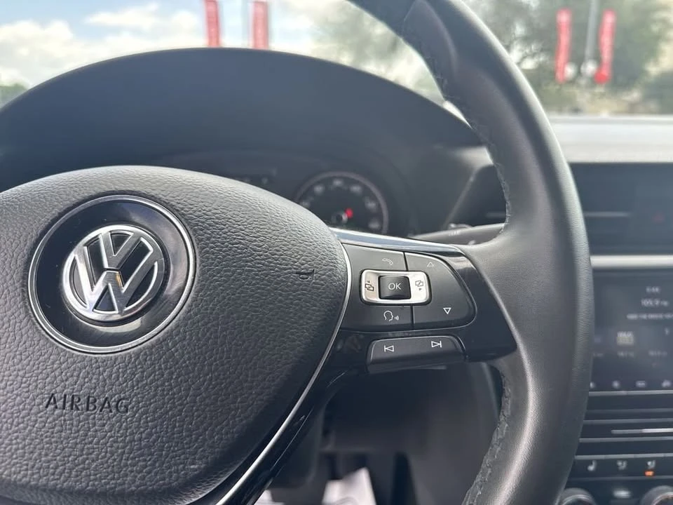 2022 Volkswagen Passat - Image 17 of 19