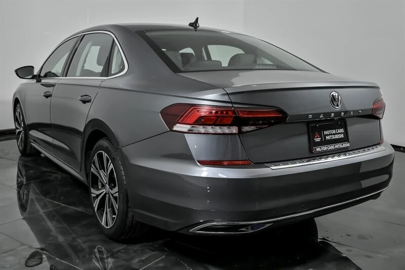 2022 Volkswagen Passat - Image 8 of 21