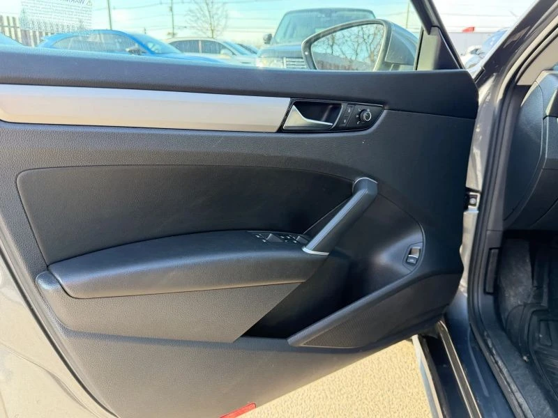 2022 Volkswagen Passat - Image 9 of 12