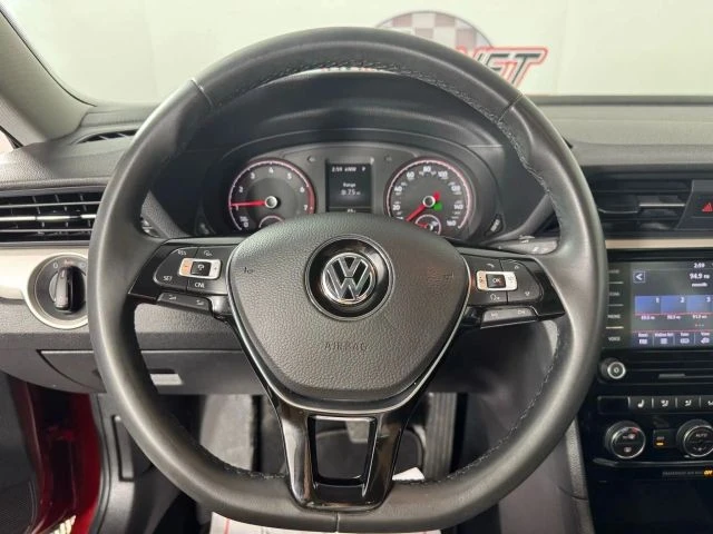 2022 Volkswagen Passat - Image 13 of 21