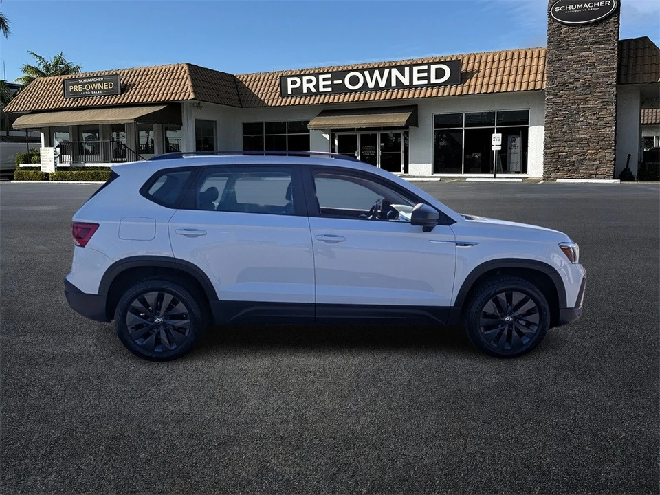 2022 Volkswagen Taos - Image 8 of 21