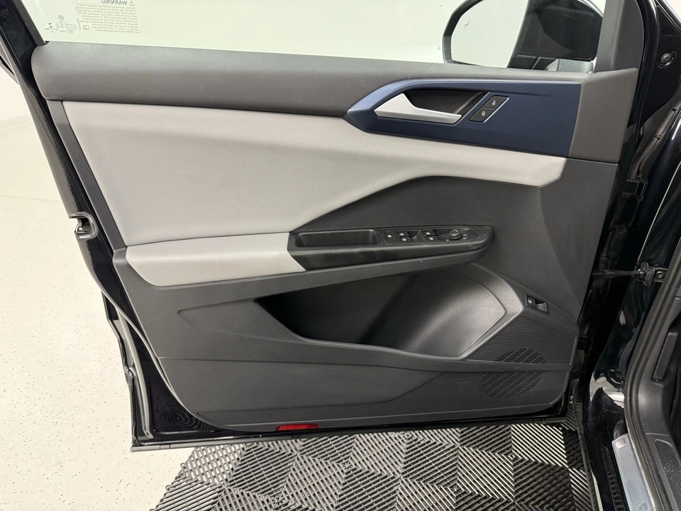 2022 Volkswagen Taos - Image 12 of 12
