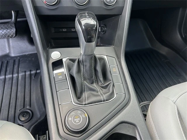 2022 Volkswagen Taos - Image 15 of 21