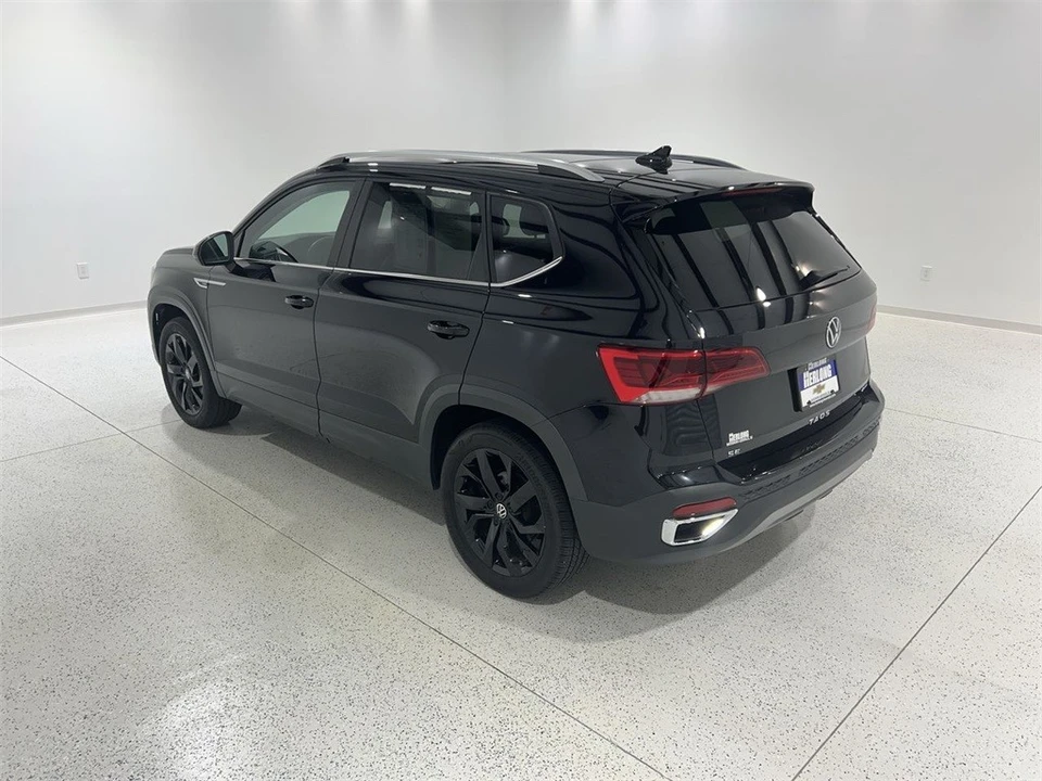 2022 Volkswagen Taos - Image 6 of 21