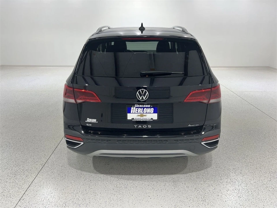 2022 Volkswagen Taos - Image 4 of 12