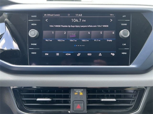 2022 Volkswagen Taos - Image 13 of 21