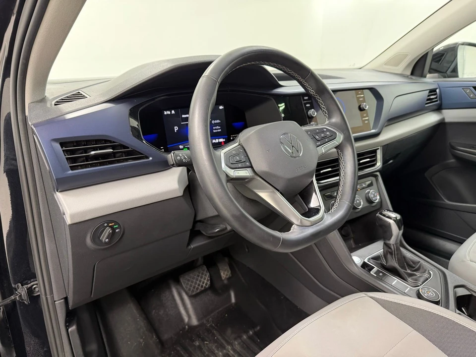 2022 Volkswagen Taos - Image 15 of 21