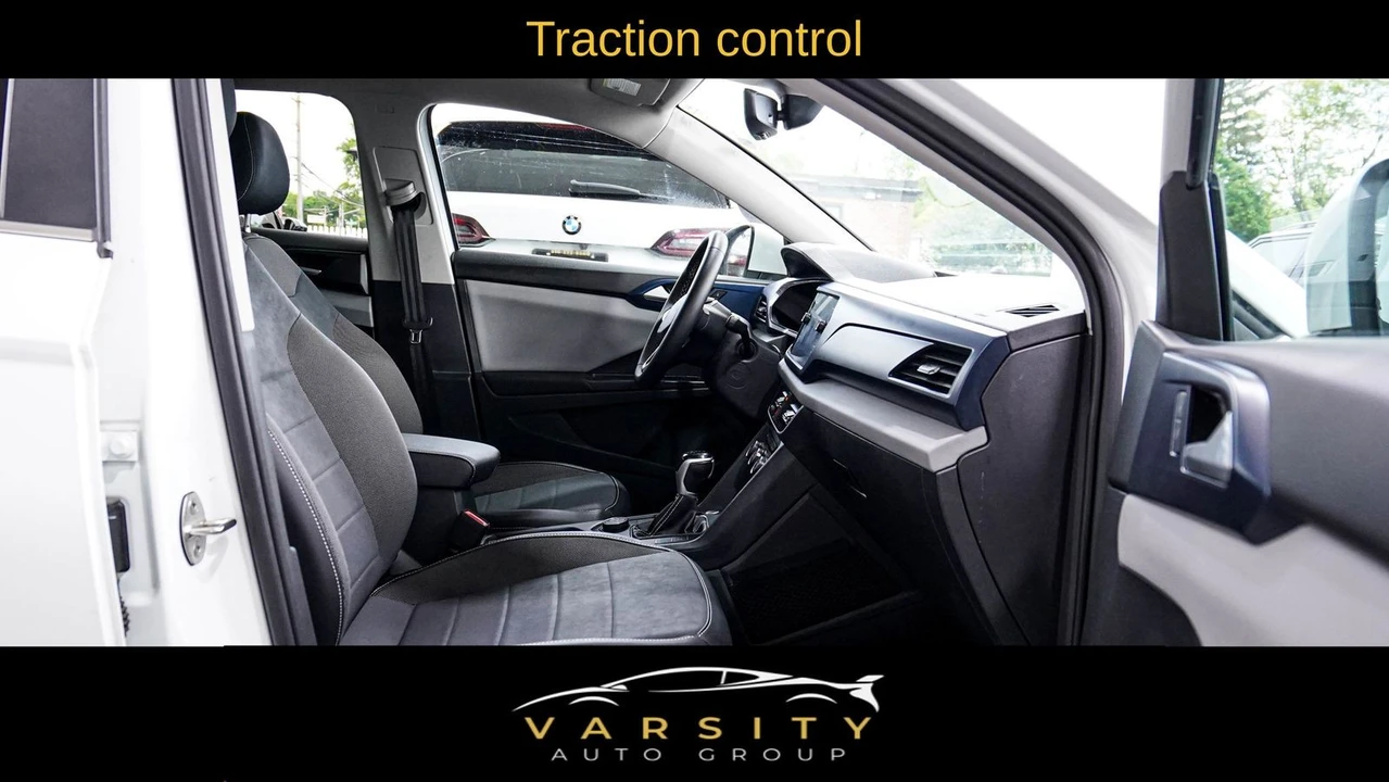 2022 Volkswagen Taos - Image 18 of 21