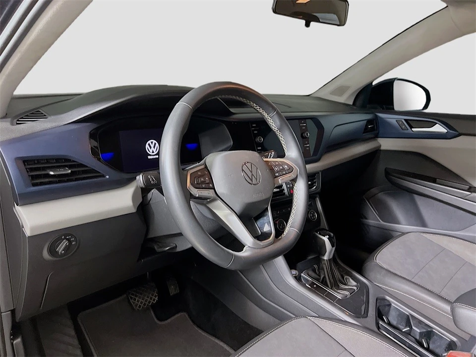 2022 Volkswagen Taos - Image 10 of 12