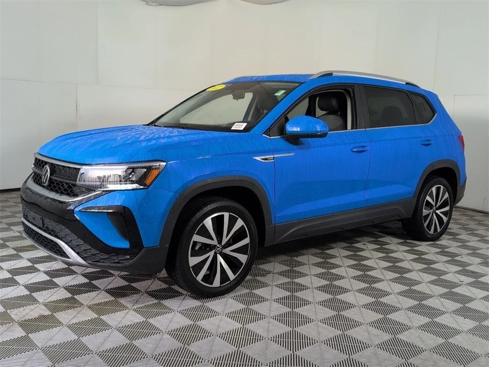 2022 Volkswagen Taos - Image 4 of 12
