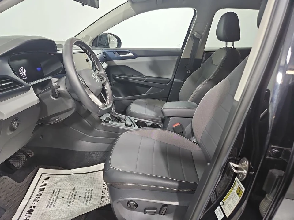 2022 Volkswagen Taos - Image 11 of 12