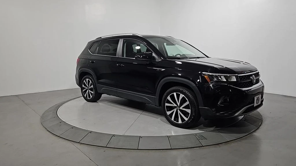 2022 Volkswagen Taos - Image 8 of 12