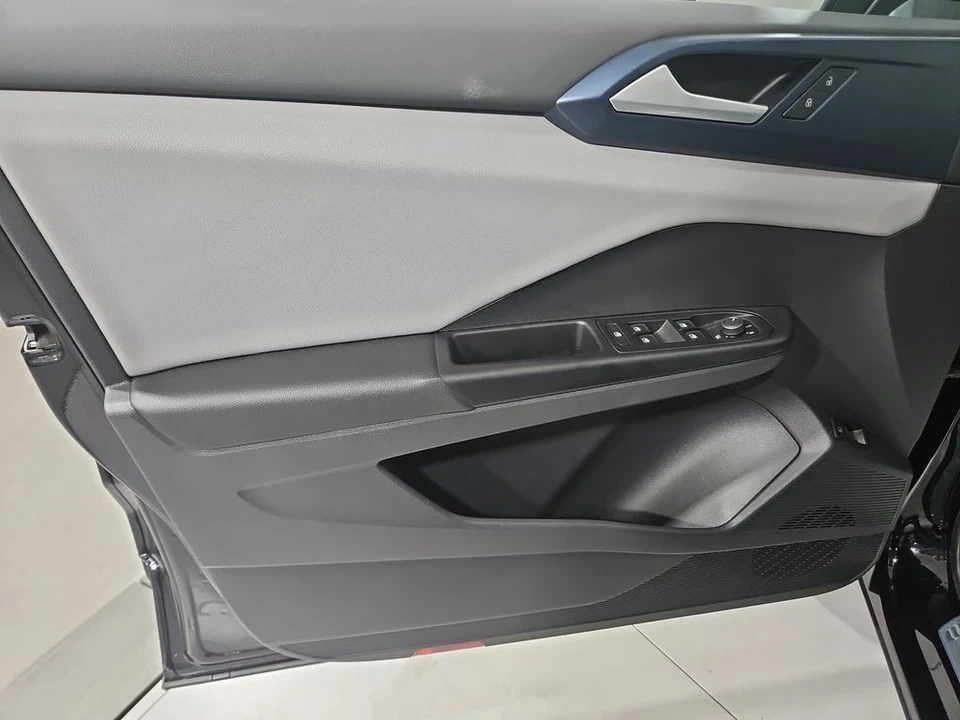2022 Volkswagen Taos - Image 12 of 12
